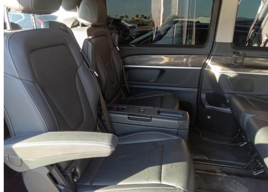 MERCEDES-BENZ CLASE V  300d avangarde largo